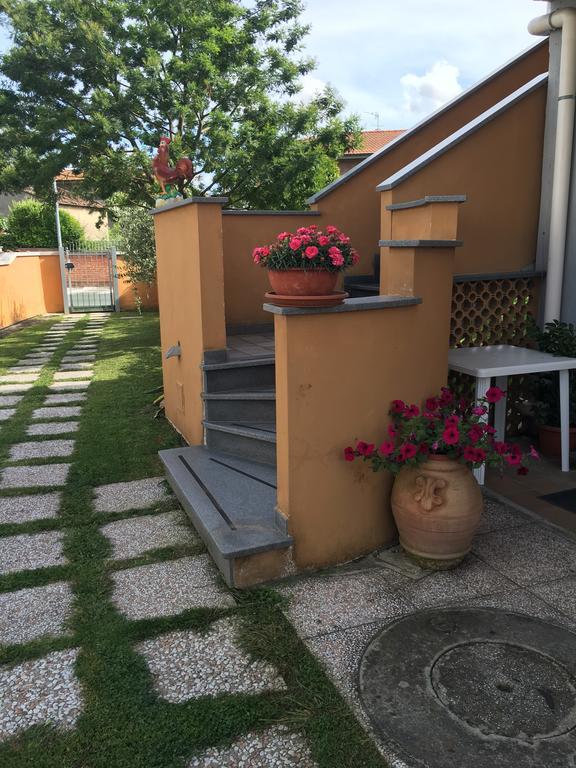 B&B Soleluna Pisa Exteriör bild